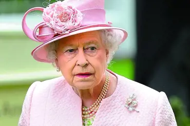 Drsné rozhodnutí královny Alžběty II.: Za zákazem pro Harryho stála právě ona