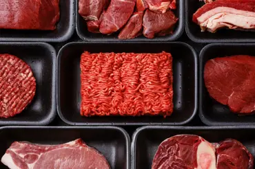 Jak dlouho můžete skladovat různé druhy masa v ledničce, než se zkazí a začnou být jedovaté