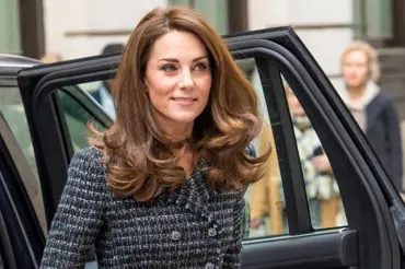 Kate Middleton vyrazila všem dech: Na letišti způsobila pořádný poprask