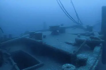 Potápěči našli v jezeře Huron 120 let starý vrak neporušeného škuneru. Jako by zamrzl v čase. Podívejte!