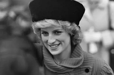 Jak by vypadala princezna Diana  dnes, v 61 letech: Toto je její realistický portrét. Poznali byste ji?