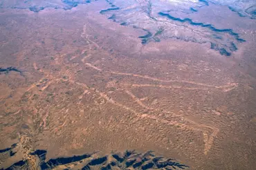 Obří australský geoglyf zůstává záhadou: Vláda vypsala odměnu za jeho rozluštění
