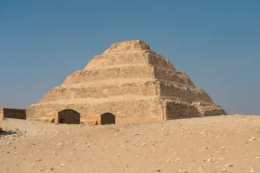 Proč faraoni přestali stavět pyramidy? Český vědec nabídl zajímavé vysvětlení