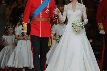 Nejdražší šaty z královských svateb: Kdo zaplatil ještě více než Kate a Meghan?
