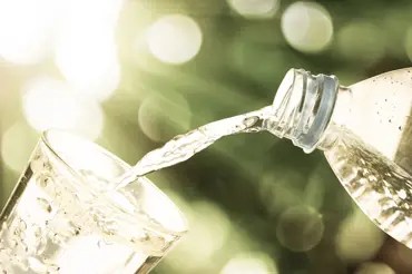 Ničí zdraví i spotřebiče: Jednoduchý test odhalí, jak tvrdá je vaše voda. Jednejte