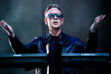 Andrew Fletcher z Depeche Mode vzpomínal na Prahu s láskou: Museli jsme utíkat!