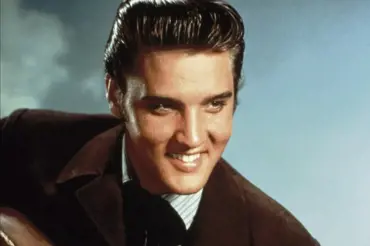 Elvis Presley: Dvojník v rakvi a špatný náhrobek. Tak šel čas s králem rokenrolu