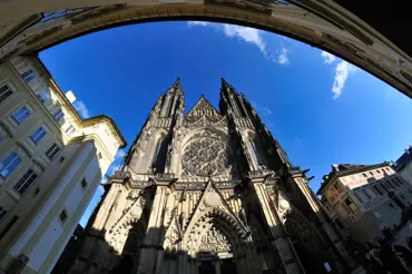 KVÍZ: Jak se vyznáte v české architektuře: Poznáte nejznámější gotické či renesanční památky?