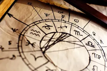 Hadonoš: Tajemné třinácté znamení zvěrokruhu, které přepsalo všechny horoskopy