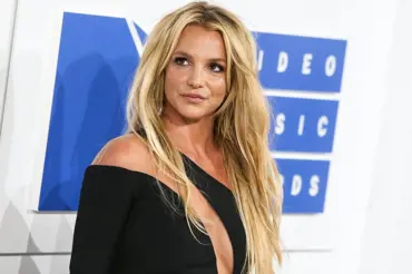 Britney vrací úder synům i jejich otci: Kouří denně trávu a je to pokrytec
