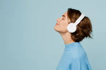 Úžasný objev neurovědy: 10 písní, které vás okamžitě zbaví úzkosti a stresu