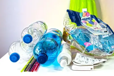 Cesta plastového odpadu