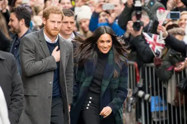 Princ Harry a Meghan se setkali s královnou: Podle expertů mají nekalé úmysly