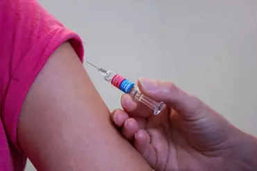 Obavy o zdraví? I sami Rusové odmítají vakcínu Sputnik V