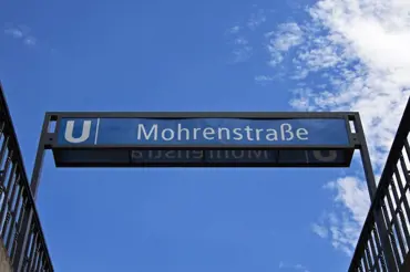Berlín chce změnit jména ulic v Africké čtvrti. Oslavují prý kolonialismus