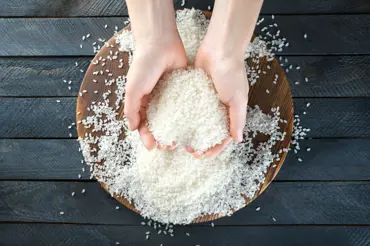 Jak ušetřit: Řeďte rýží maso nebo zkuste rýžové koule
