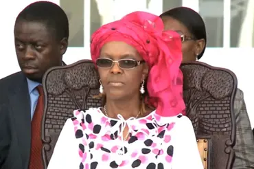Grace Mugabe: První dáma Zimbabwe. Doma se jí smáli, v zahraničí dělala ostudu