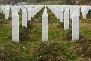 Genocida v Srebrenici: Prvně dětem nabídli sladkosti, pak se rozpouralo peklo