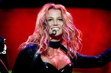 Britney, Enya, Anastacia nebo Sinéad: Kam zmizely a co dnes dělají padlé hvězdy?