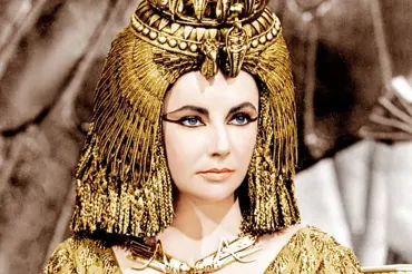 Vědci zrekonstruovali tvář Kleopatřiny sestry. Byla mnohem krásnější a královna ji zavraždila