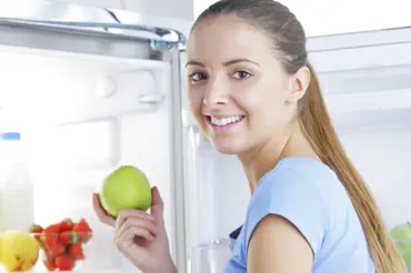 Víte, že do lednice nepatří okurky, rajčata a ani citrusy?