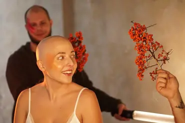 Z chemoterapie před objektiv: Anička Slováčková odhalila, jak teď vypadá