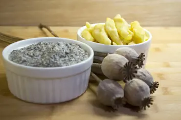 Levné zimní recepty našich prababiček: Milovníky brambor potěší škubánky s mákem nebo muzikanti