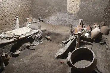 Jak žili otroci? V Pompejích byl objeven otrocký pokoj, který archeology vyděsil