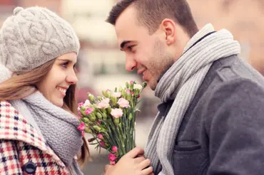 Valentýnský horoskop: Rakům prospěje sauna, Blíženci by měli vsadit na romantiku