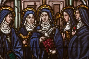Jak žily ženy ve středověkých klášterech: Disciplína přísná a tresty tvrdé!