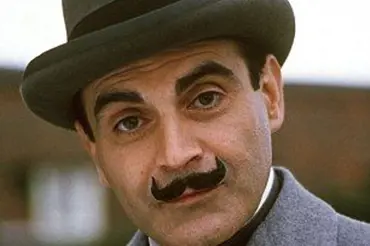 Vybavujete si Davida Sucheta jako Hercula Poirota? Podívejte se, jak mimořádně krásný muž býval zamlada