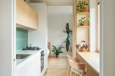 I v menším bytě můžete promyšlenou rekonstrukcí získat více místa. Podívejte se
