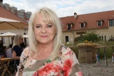 Lenka Hornová: Bývalá moderátorka Prásku udělala z Ordinace hit, pak ji zničila