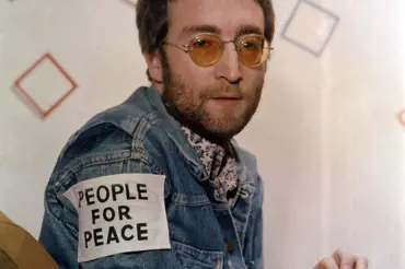 Jak by dnes vypadal John Lennon, kdyby ještě žil? Podívejte se na tyto geniální rekonstrukce tváře