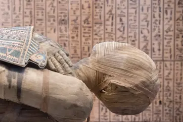 Podívejte se na rekonstrukci tváře Ramsese III. Sken mumie odhalil krutou vraždu