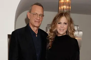 Gentleman každým coulem, Tom Hanks chránil manželku před divokými fanoušky