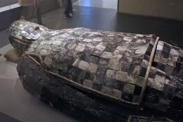 2000 let stará záhadná mumie princezny byla zabalena v obrovském pokladu