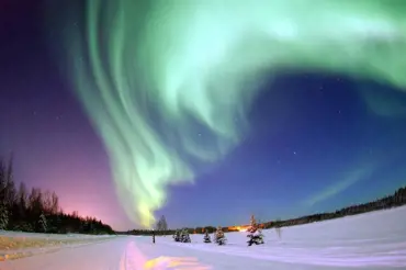 Záhadně krásná polární záře. Co o ní víme?