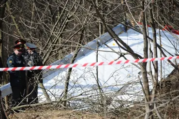 Letecké neštěstí u Smolenska: Konspirační teorie o bombě možná kryje obří trapas