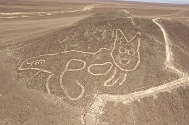 Vědci objevili 168 nových záhadných geoglyfů na planině Nazca