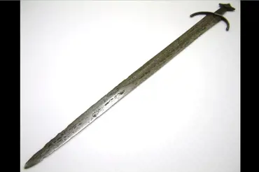 Cawoodský meč: Takto vypadá nejpozoruhodnější vikinská zbraň.  Vědci řeší záhadný vzkaz vyrytý na čepeli