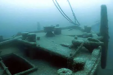 Potápěči našli úžasně zachovalý vrak lodi z roku 1894 a vyřešili velkou záhadu. Podívejte se na záběry