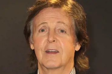 McCartney má dohled nad dílem Beatles, odvrátil právní bitvu se Sony