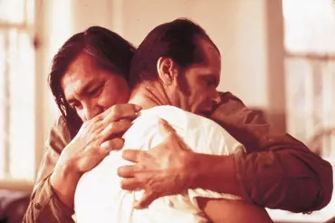 Přelet nad kukaččím hnízdem: Nicholson kvůli filmu zažil skutečné elektrošoky