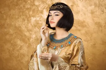 Jak vypadal Ježíš, Kleopatra, Nefertity,... Podívejte se na zdařilé rekonstrukce tváří slavných