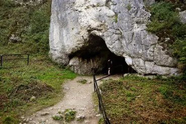 Střední Evropu obýval před půl milionem let neznámý lidský druh. Nález v jeskyni přepsal dějiny