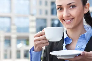 Tři důvody, proč v práci pijeme kávu