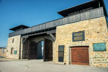 Česká zeď v koncentráku Mauthausen: Pro Čechy tu měli speciální strašný úkol