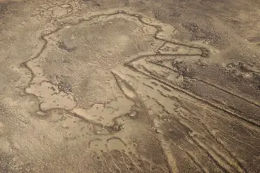 Vědci odhalili tajemství záhadných pouštních draků. Lovci před 8 000 lety stvořili geniální dílo
