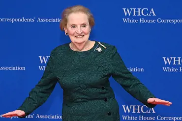 Příběh Madeleine Albright: Jak se dívka ze Smíchova zapsala do amerických dějin?